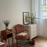 Paris Studio - Stay Near Eiffel Tower